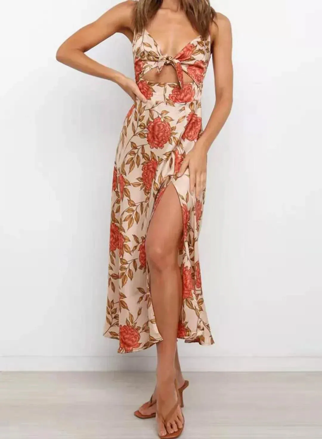 Luxe Aveline™ | Women's Summer V-Neck Dress | Lightweight Fabric, Casual Style & Breathable Comfort