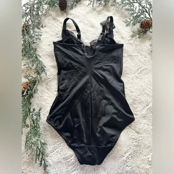 NEW Maidenform Women's Ultra Firm Body Shaper