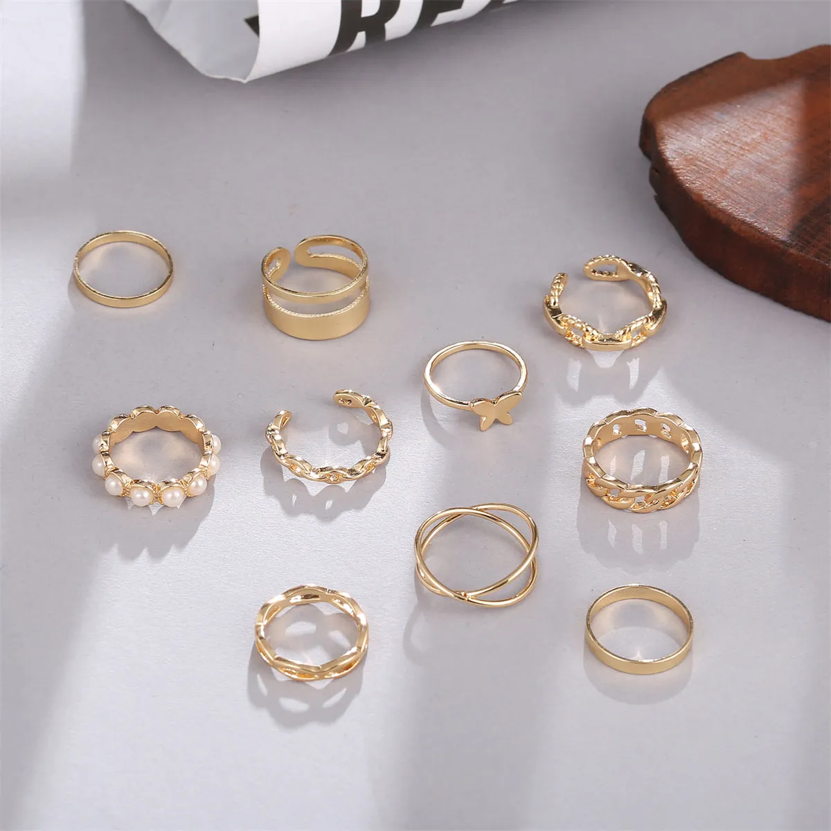 Pearl & 18K Gold-Plated Butterfly Link Band Ring Set