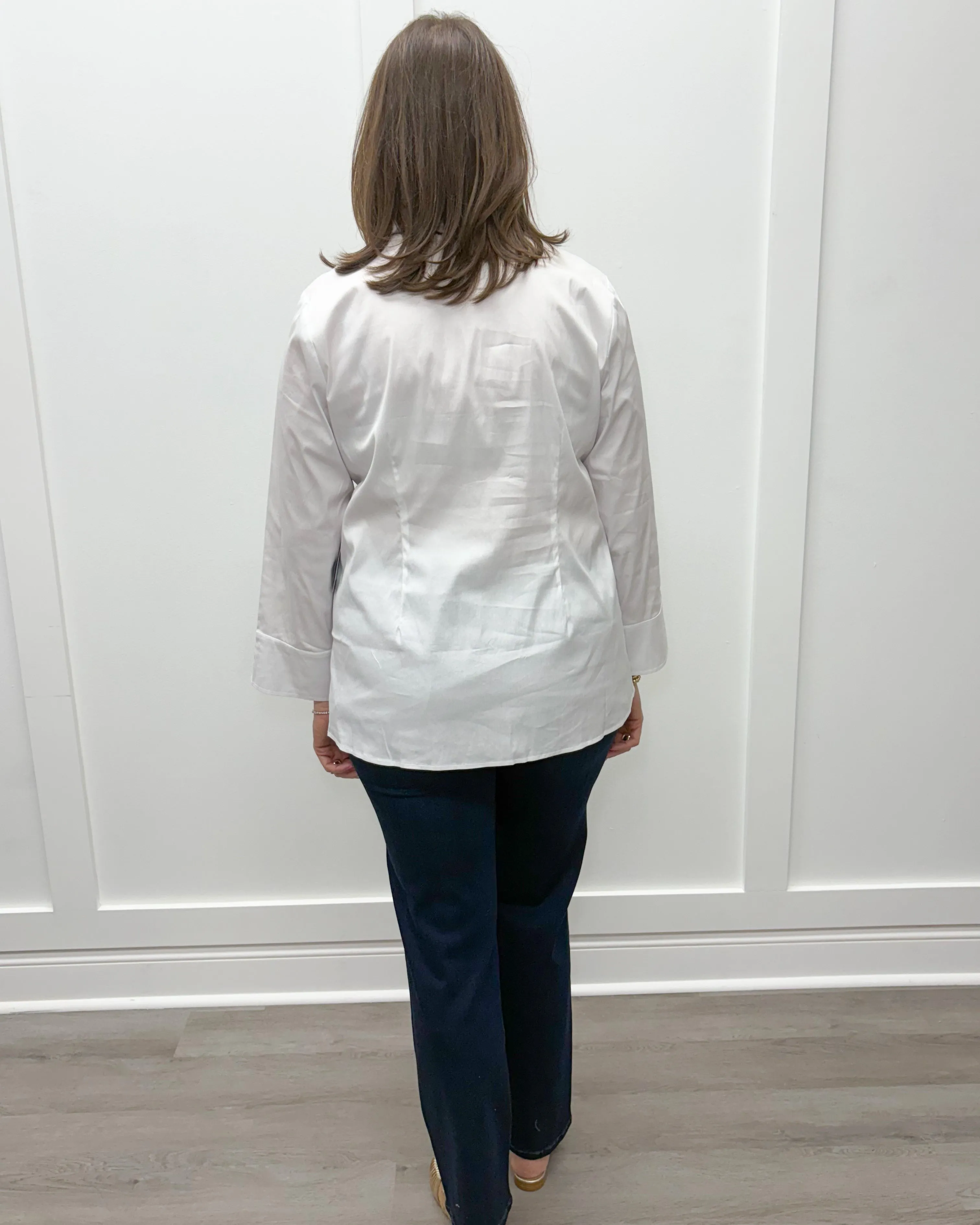 Perfect Travel Sculpted Collar Shirt - White