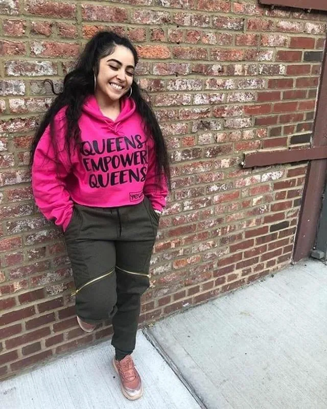 QUEENIN' Cropped Hoodie