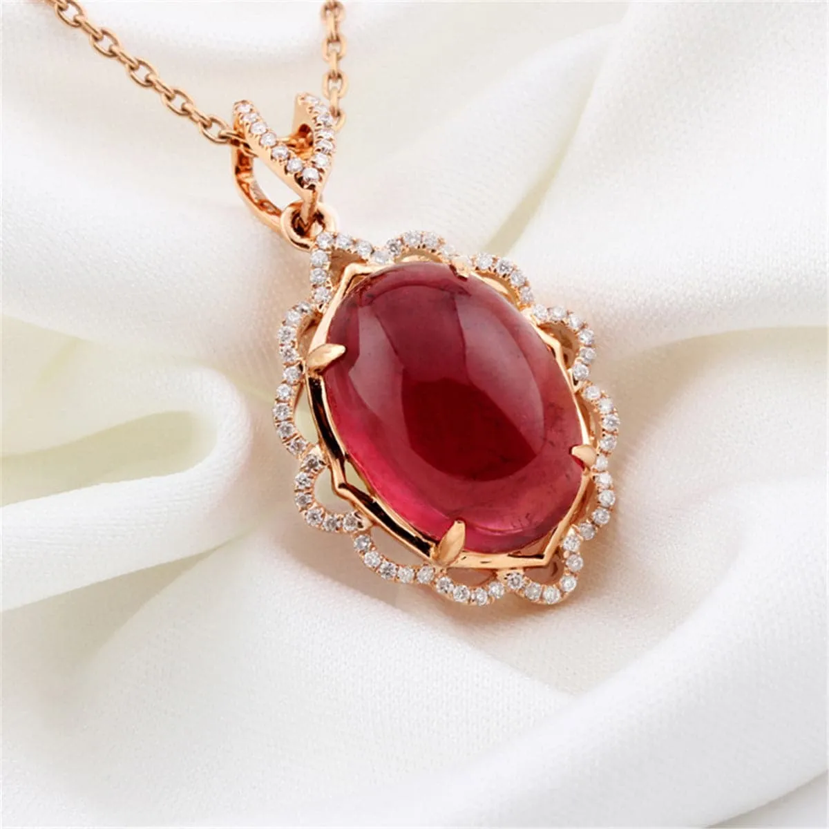 Red Agate & Cubic Zirconia Oval Botany Pendant Necklace