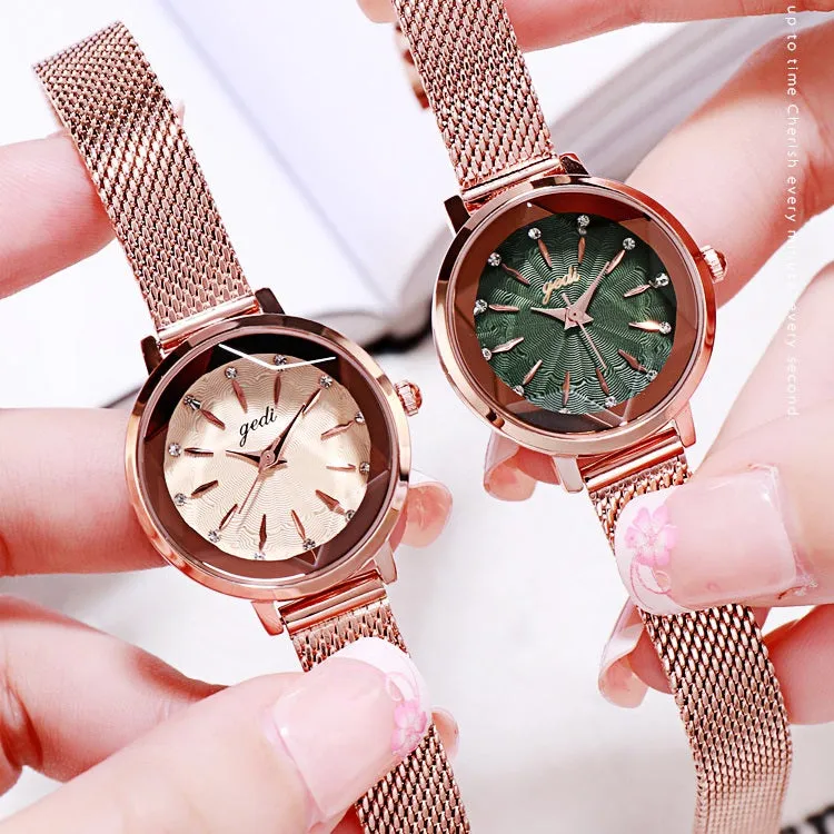 Round Dial With Scale Women's Watch