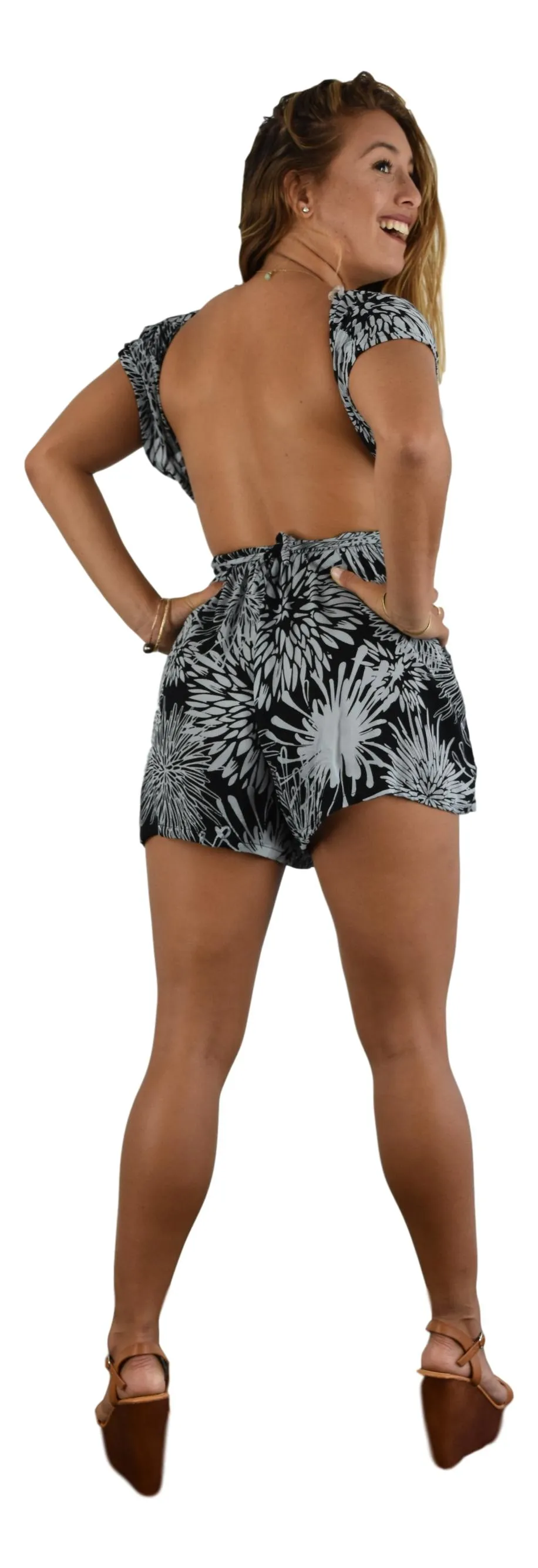 Secret Beach - Romper - Chrysanthemum - Black and Harbor Mist