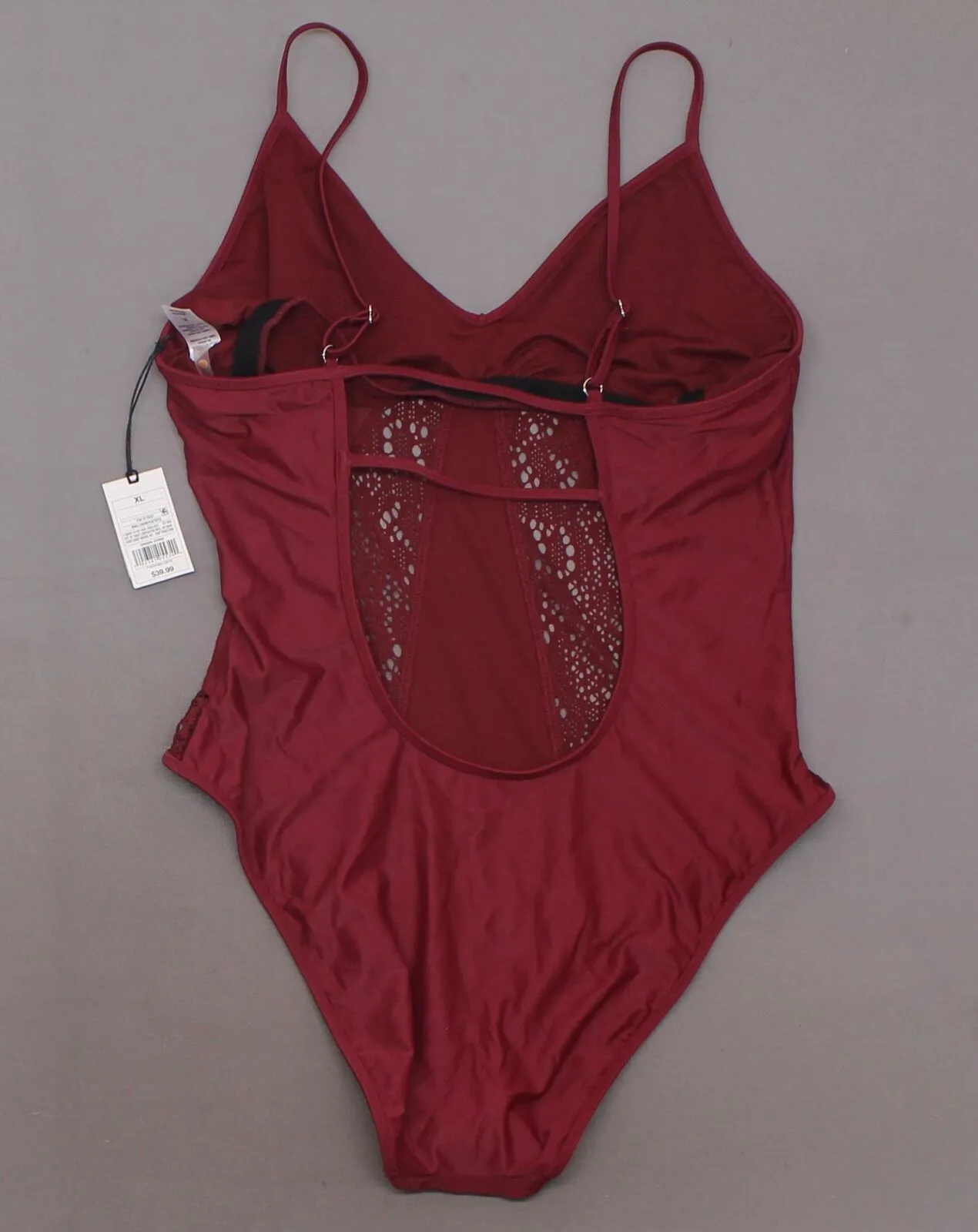 Shade & Shore Women's Crochet Inset One Piece Swimsuit. AF357O-Nopads