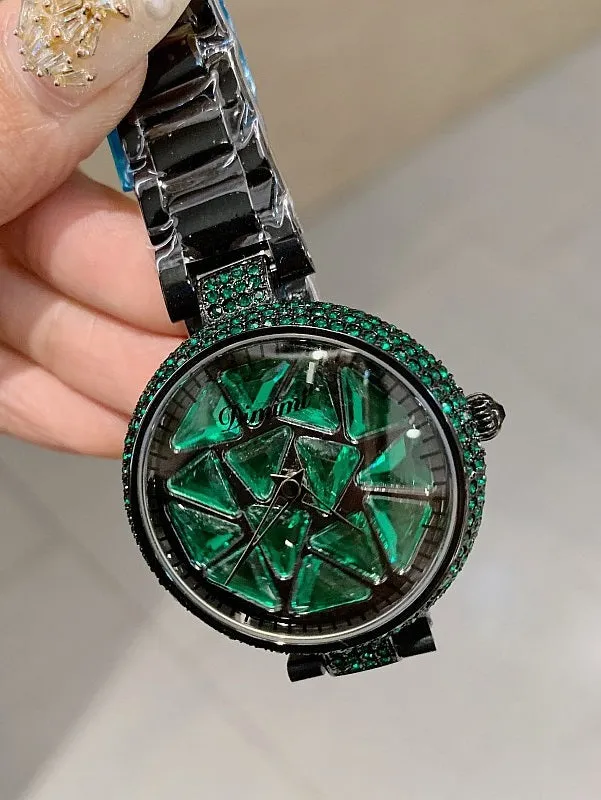 Shining Triangle Pattern Women's Watch