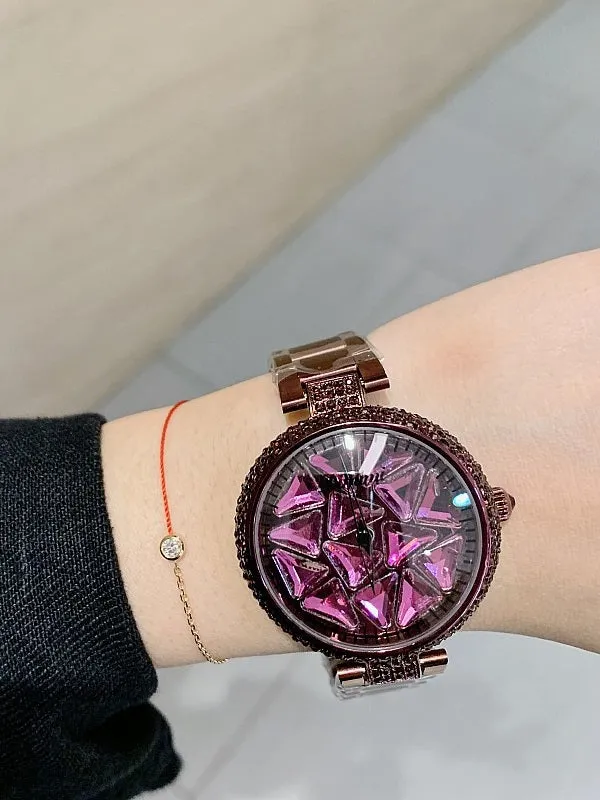 Shining Triangle Pattern Women's Watch