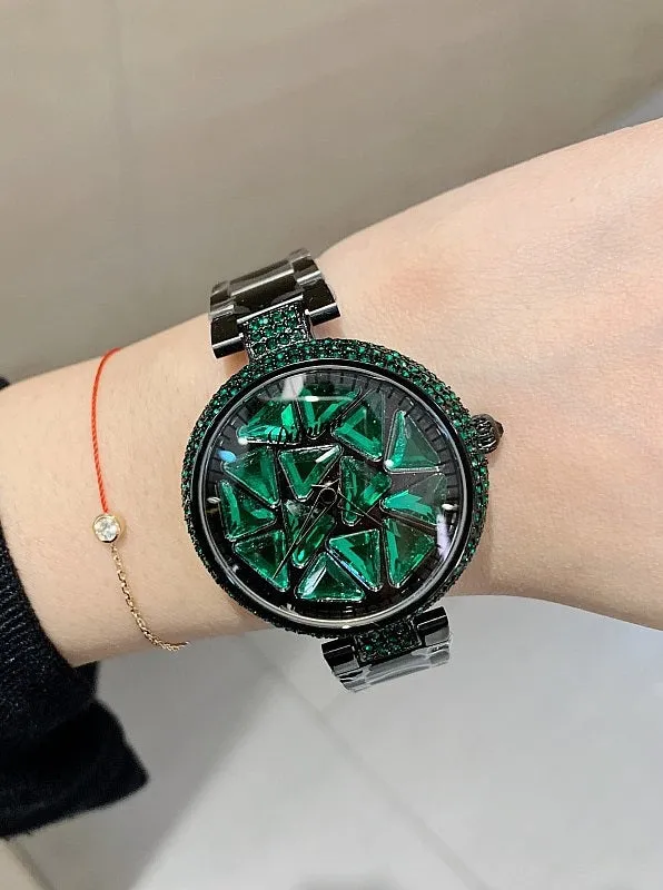 Shining Triangle Pattern Women's Watch