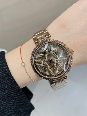 Shining Triangle Pattern Women's Watch
