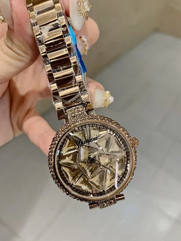 Shining Triangle Pattern Women's Watch