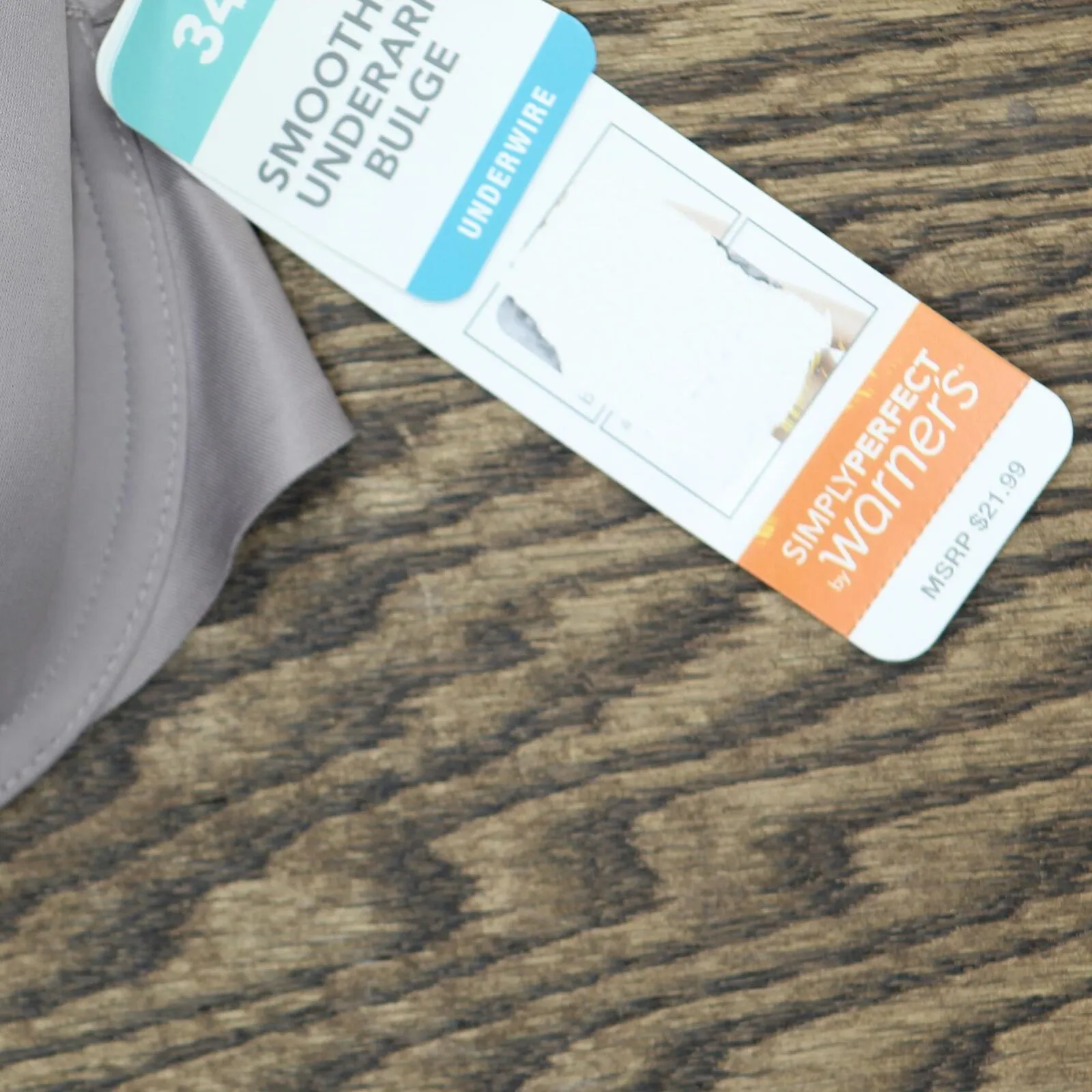 Simply Perfect by Warner's Women's Underarm Smoothing Underwire Bra. TA4356