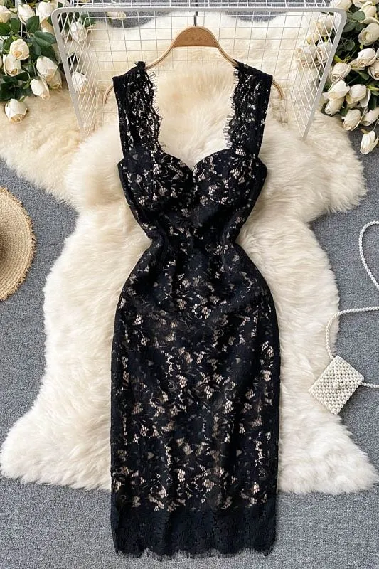 Spaghetti Strap Square Collar