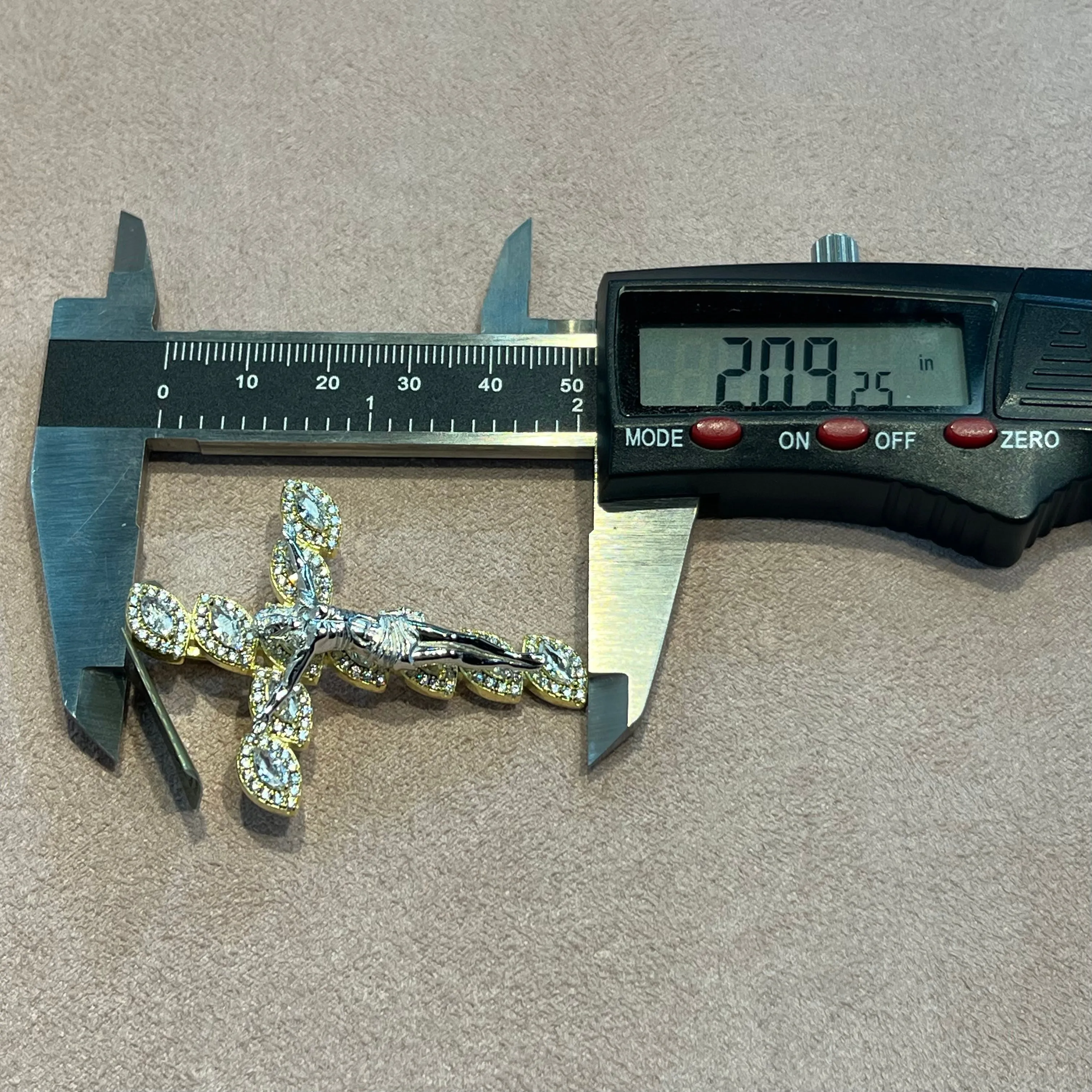 Sterling Crucified Jesus 3D Cross Zirconia Charm Pendant - C413469