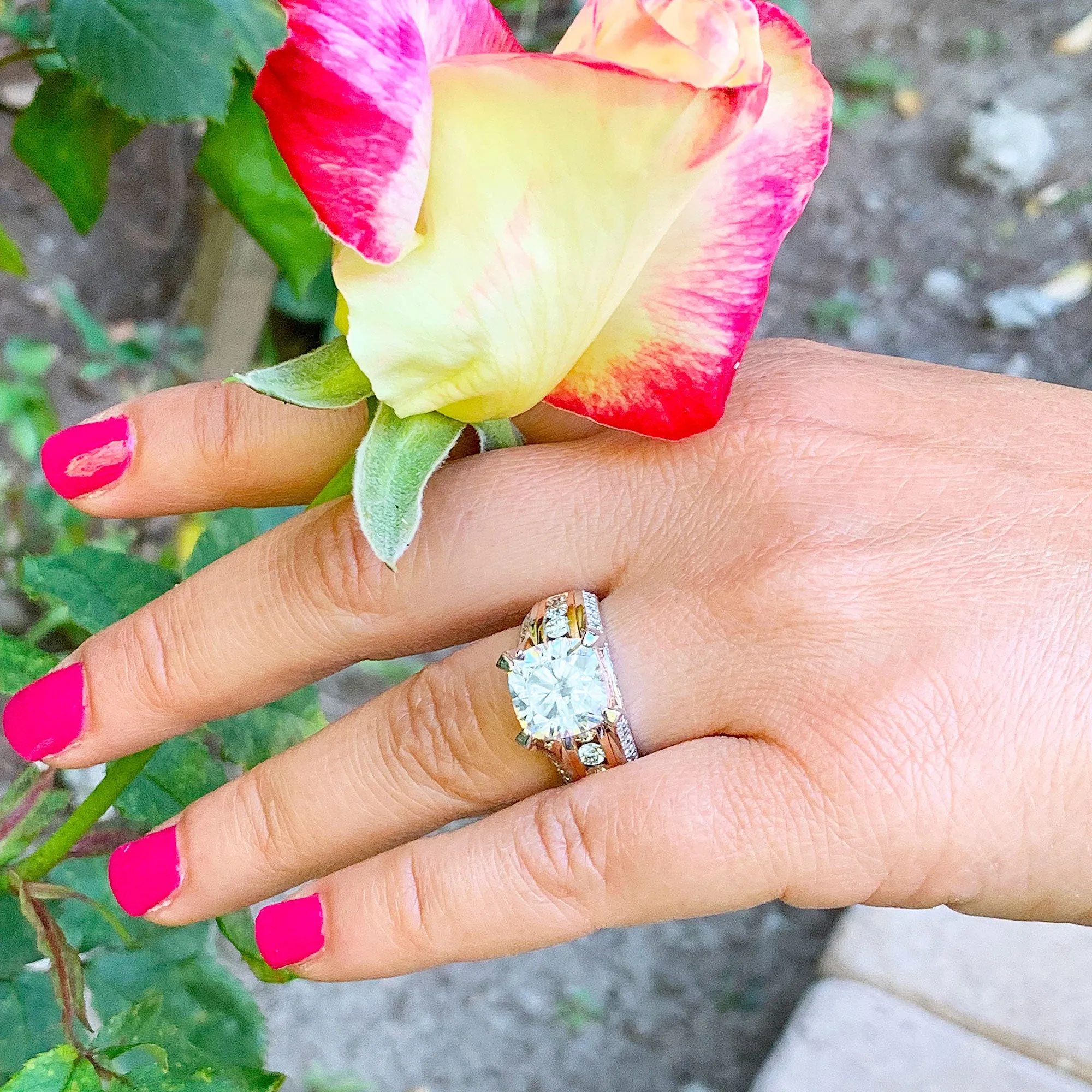 STUNNING 6.50CT Women's 14k solid white and rose gold cushion cut moissanite and natural round cut diamond engagement ring
