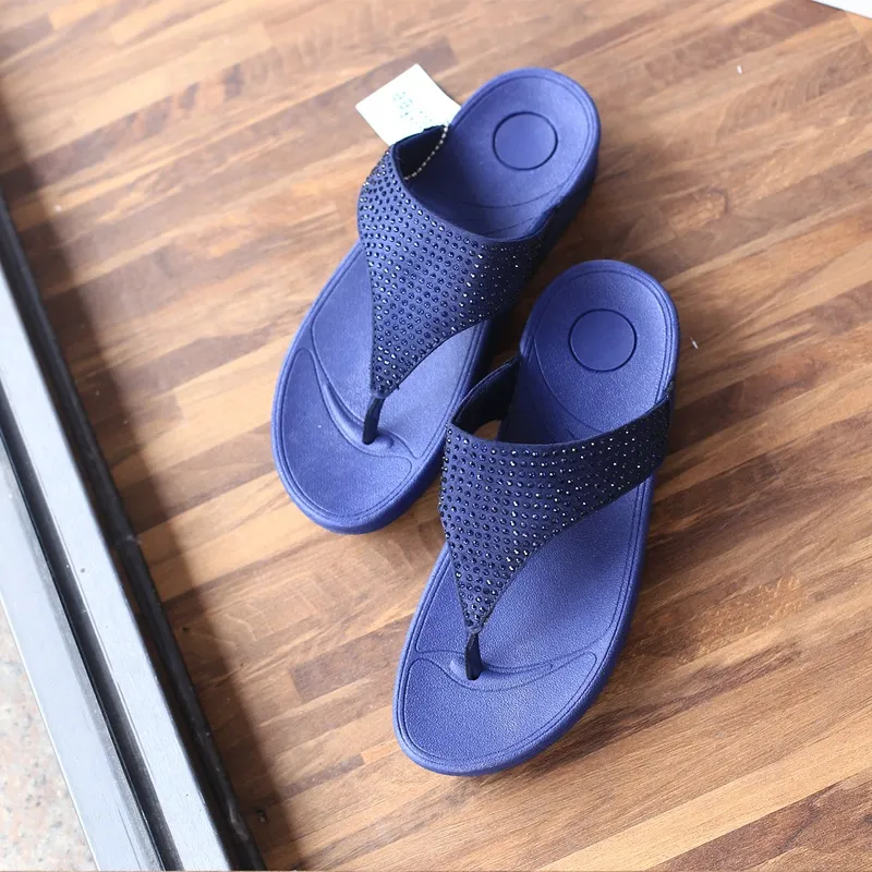 Summer Flip Flops Casual Beach Sandals Indoor Bathroom Slippers Platform Shoes Comfortable Soft Sole Slippers