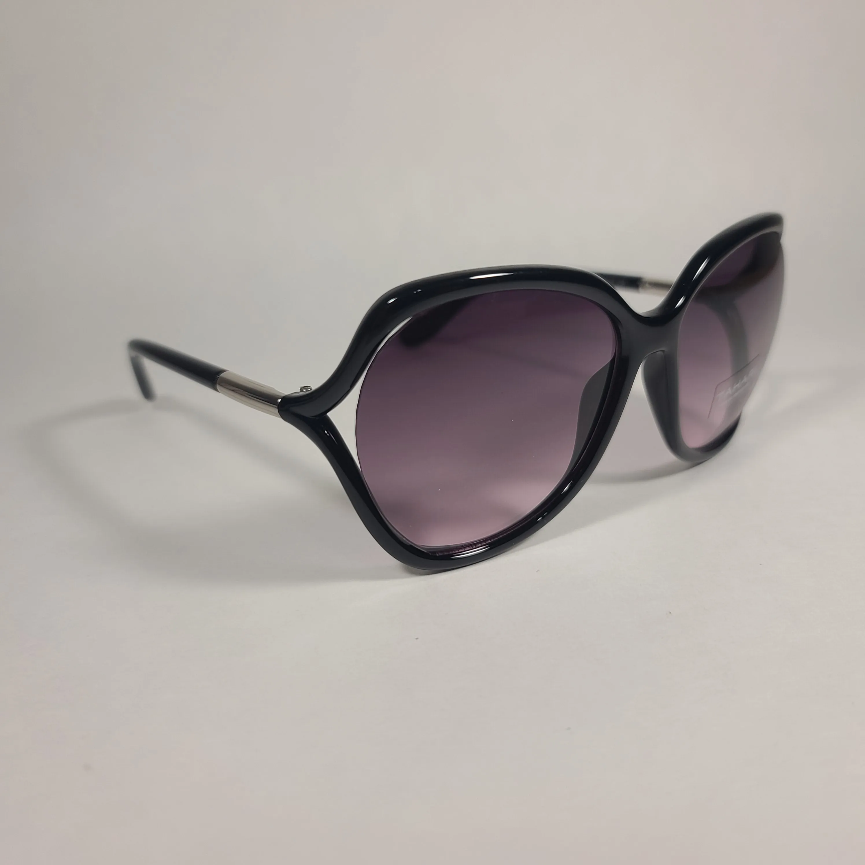 Tahari Butterfly Vented Sunglasses Shiny Black Frame Smoke Gradient Lens TH740 OX