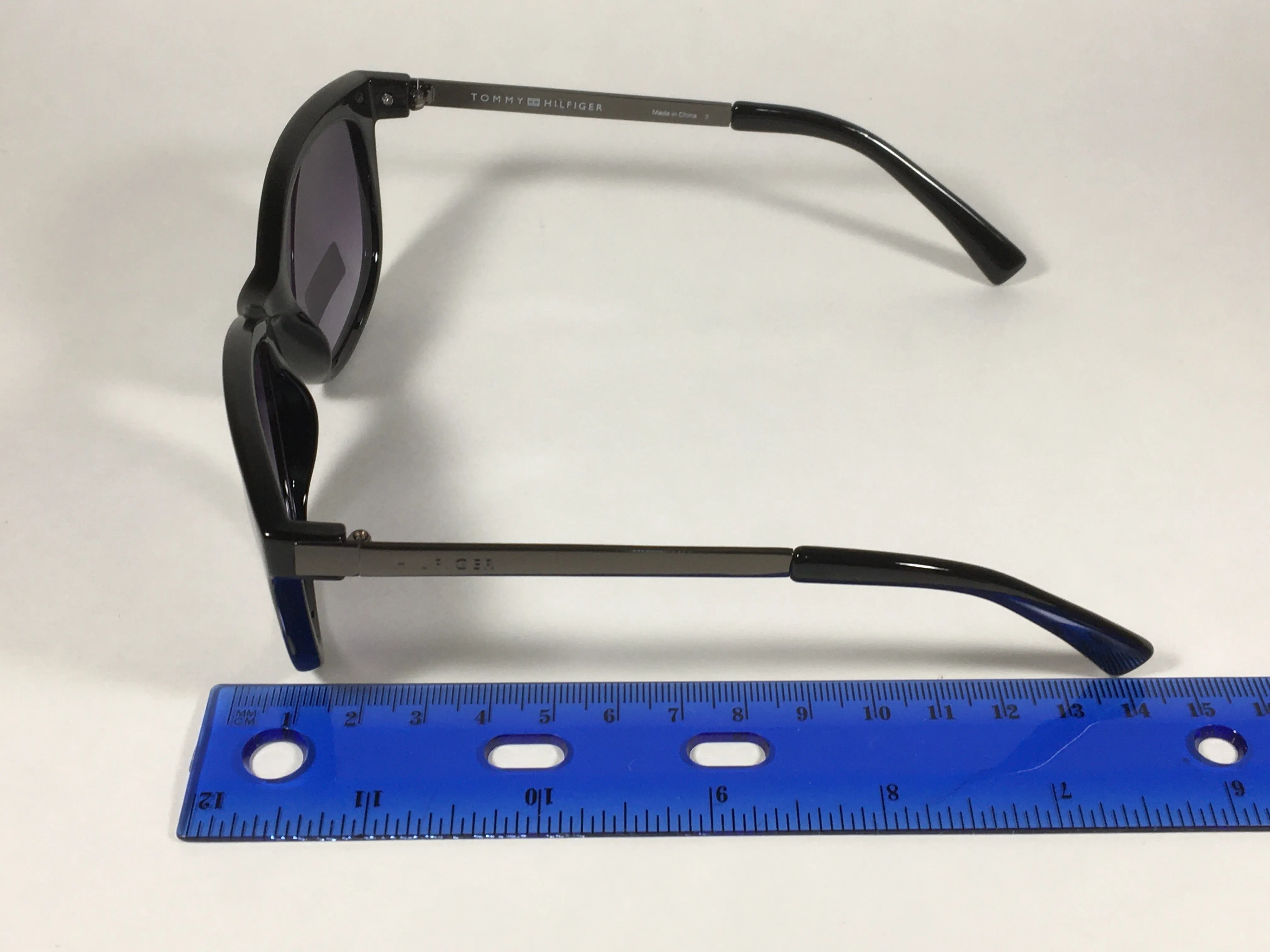 Tommy Hilfiger Olivia Square Sunglasses Shiny Black and Gunmetal Gray Frame Gray Gradient Lens OLIVIA WP OL269