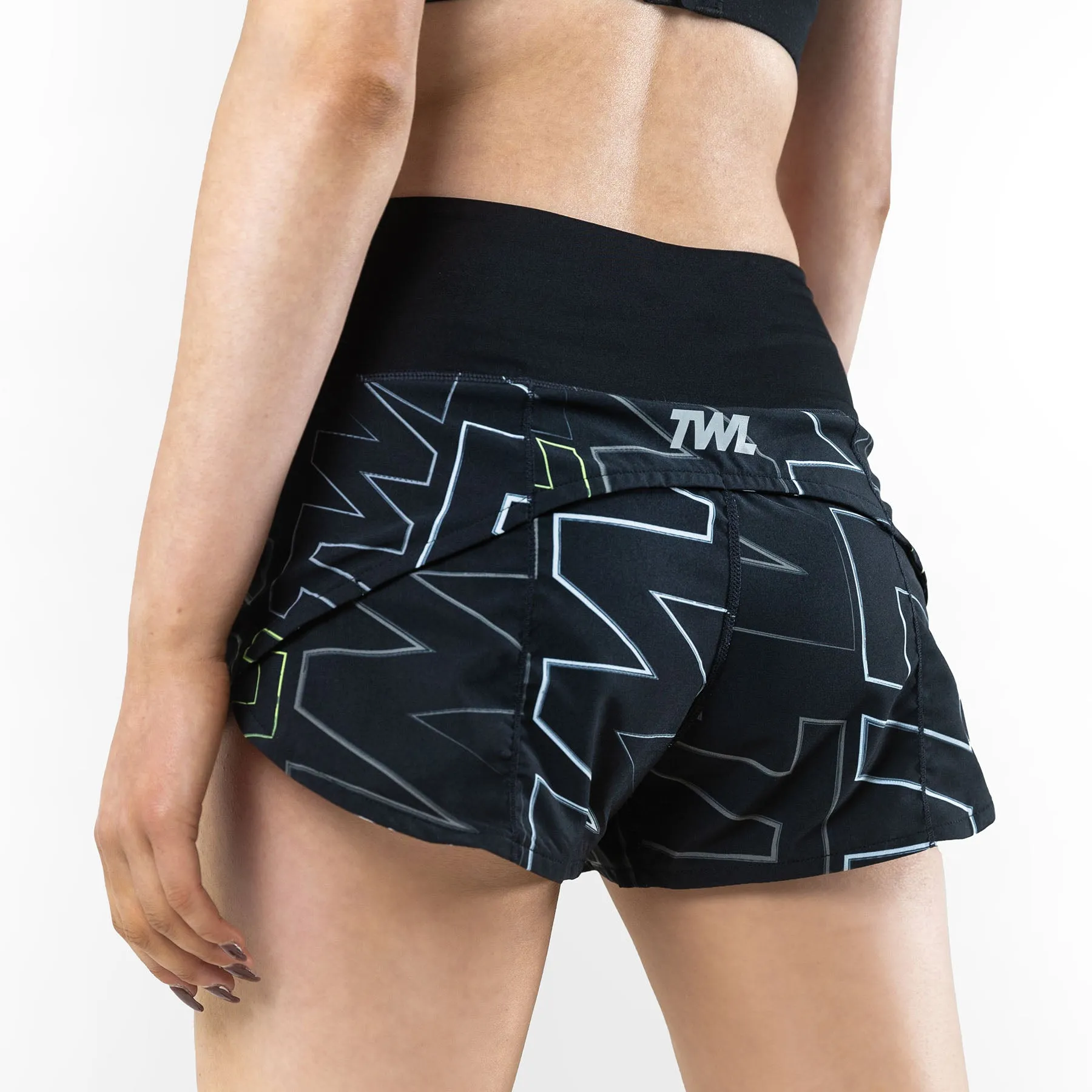 TWL - WOMEN'S MOTION SHORTS - SKETCH