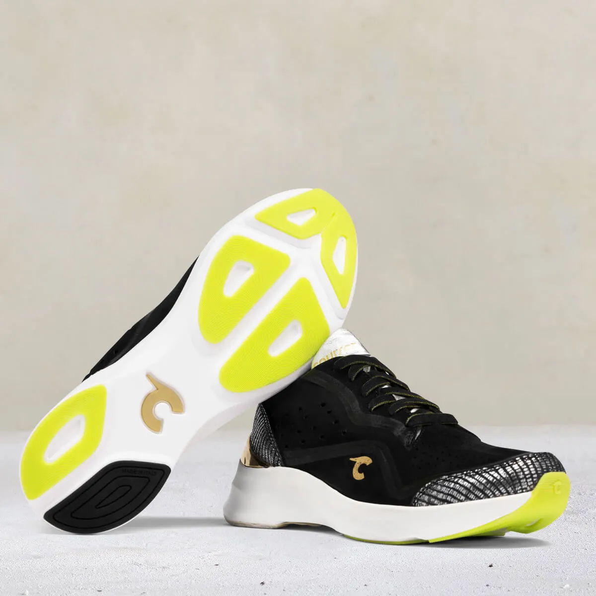 Uno Women's – Black Luxe