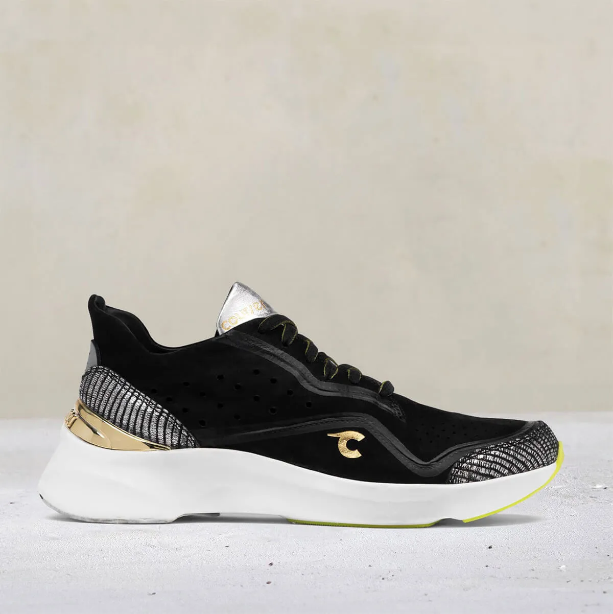 Uno Women's – Black Luxe