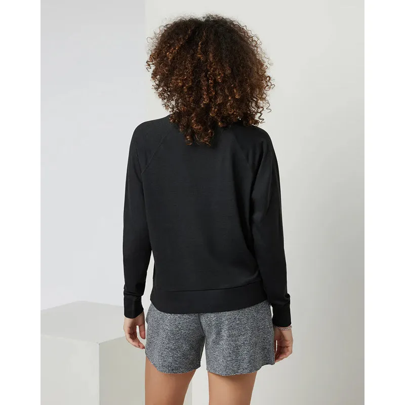 Vuori Women's Long Sleeve Halo Crew