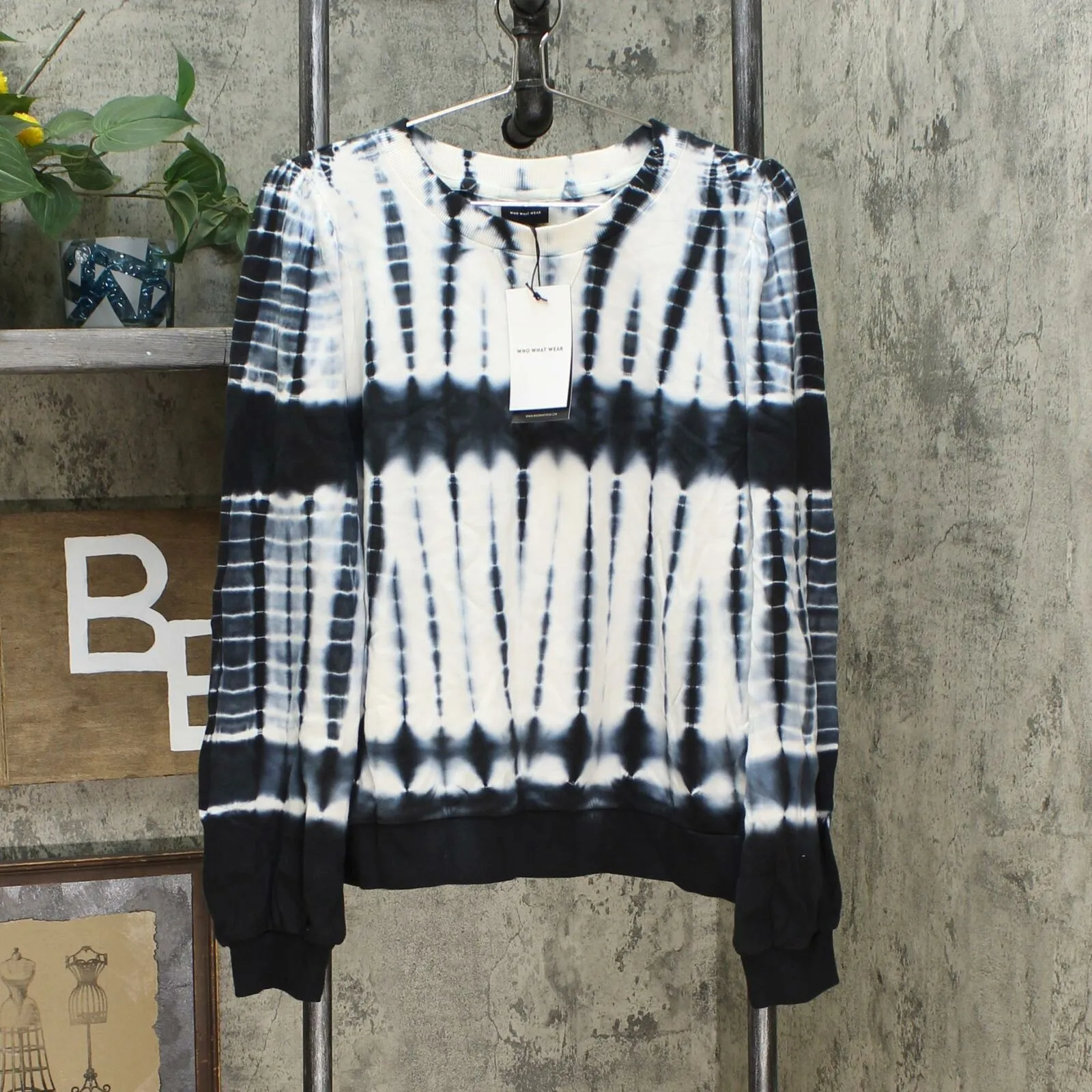 Who What Wear Women's Puff Crewneck Tie-Dye Femme Sweatshirt
