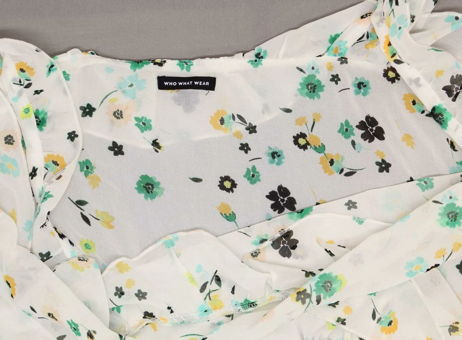 Who What Wear Women's Ruffle Sheer Top Shirt White Multi Large
