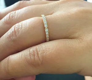 Women's 14k yellow gold round cut diamonds band anniversary art deco modern half eternity style bridal prong natural diamonds 0.15ctw