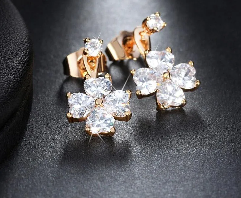 Women's Flower Crystal Stud Earring With Shiny Heart Shape Austrian Cubic Zirconia