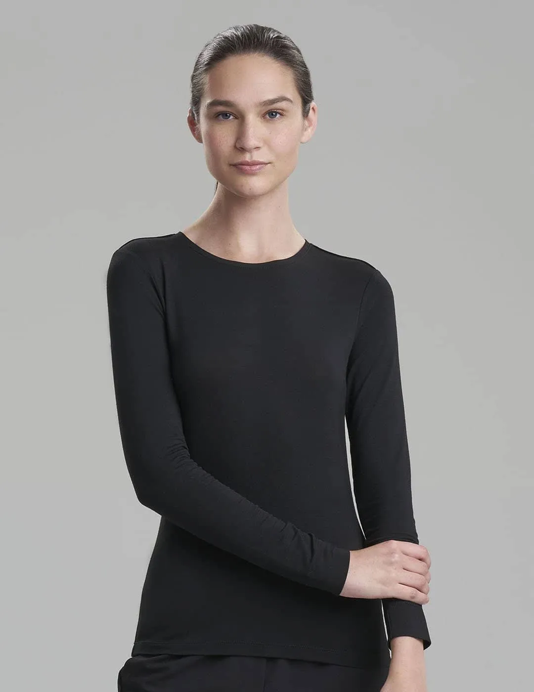 Womens Luxe Long Sleeve Underscrub Shirt - Black