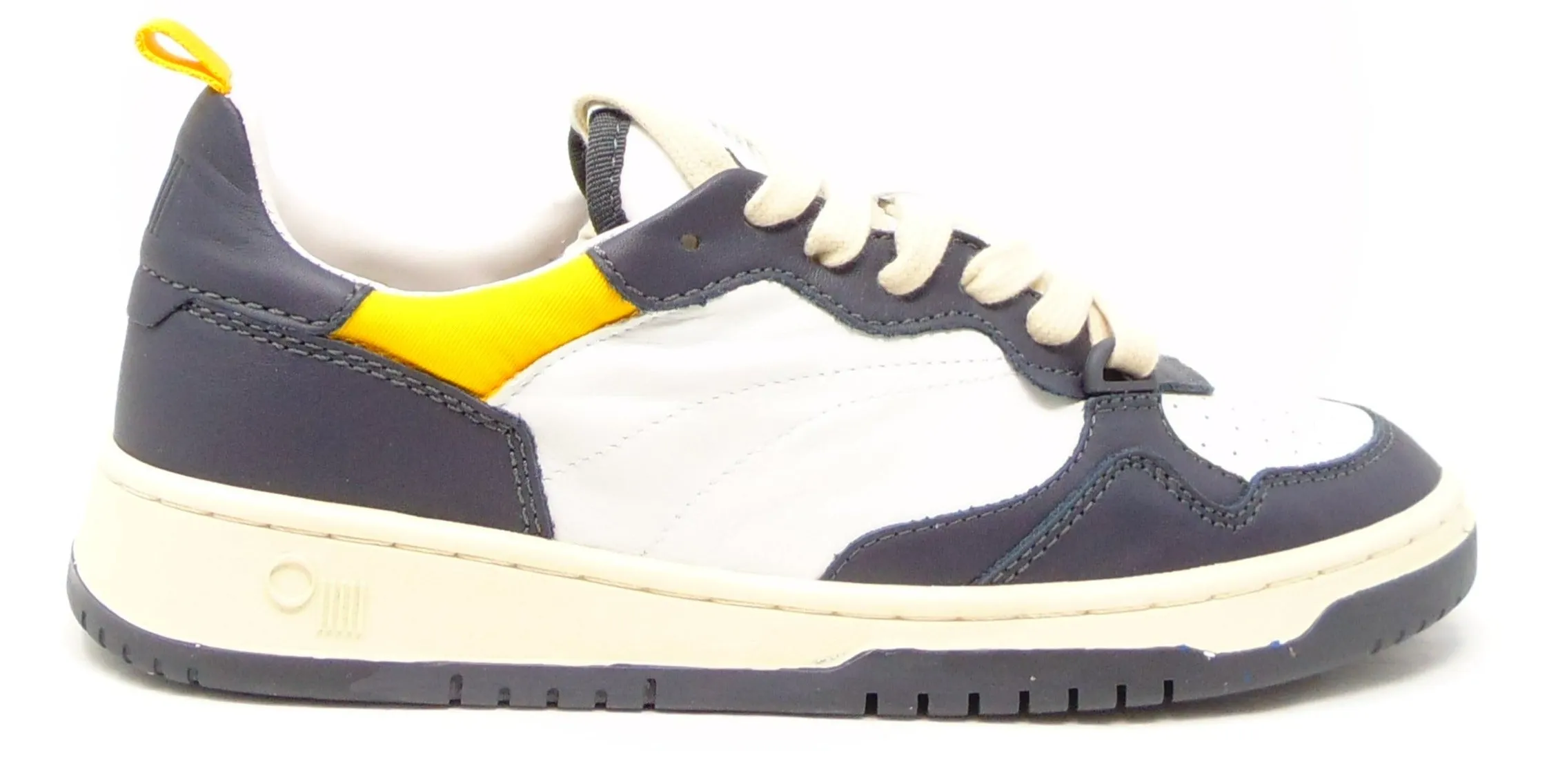 Women's Oncept Phoenix Sneaker