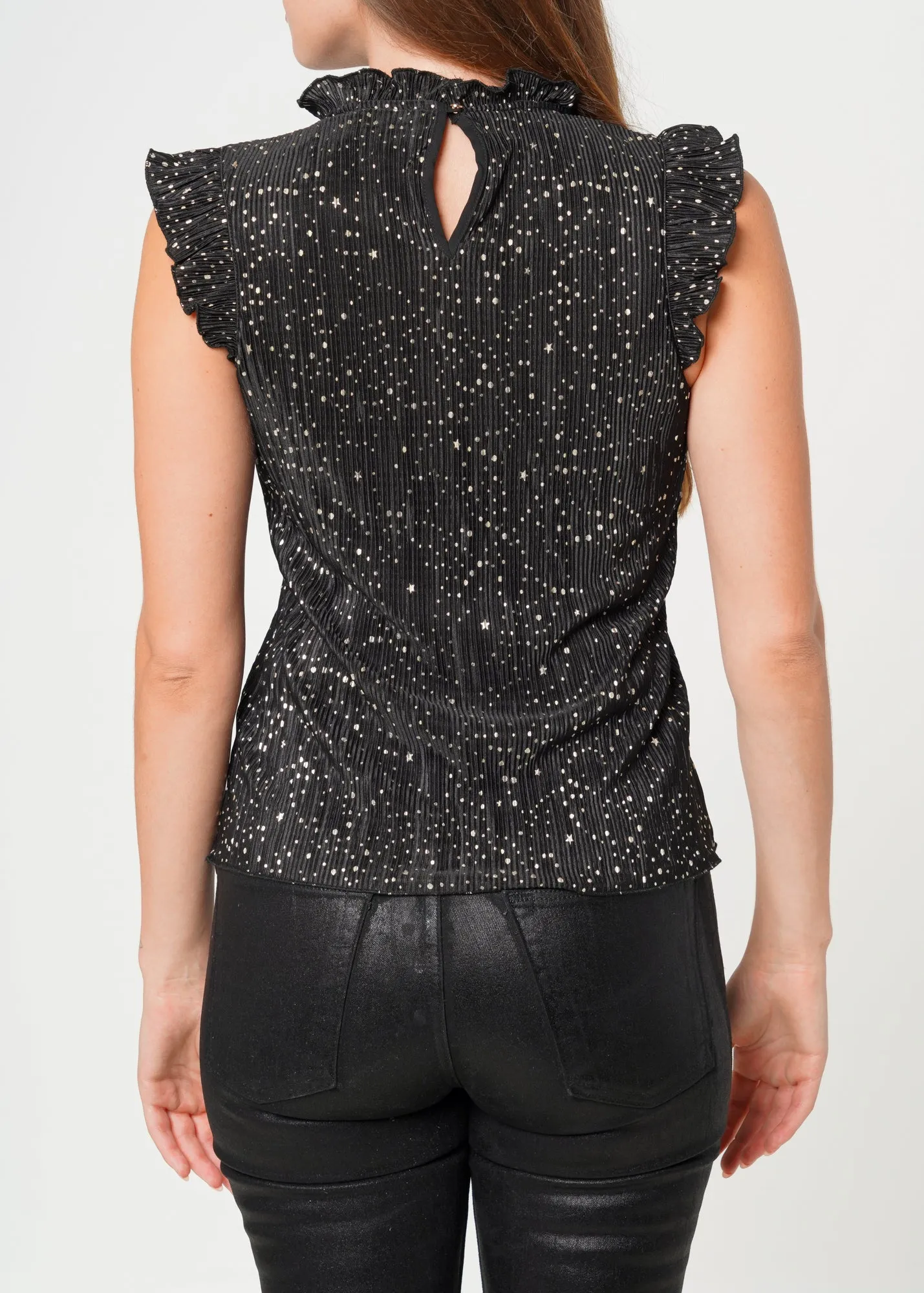 Women's Sleeveless Mock Neck Lettuce Edge Top In Black Gold