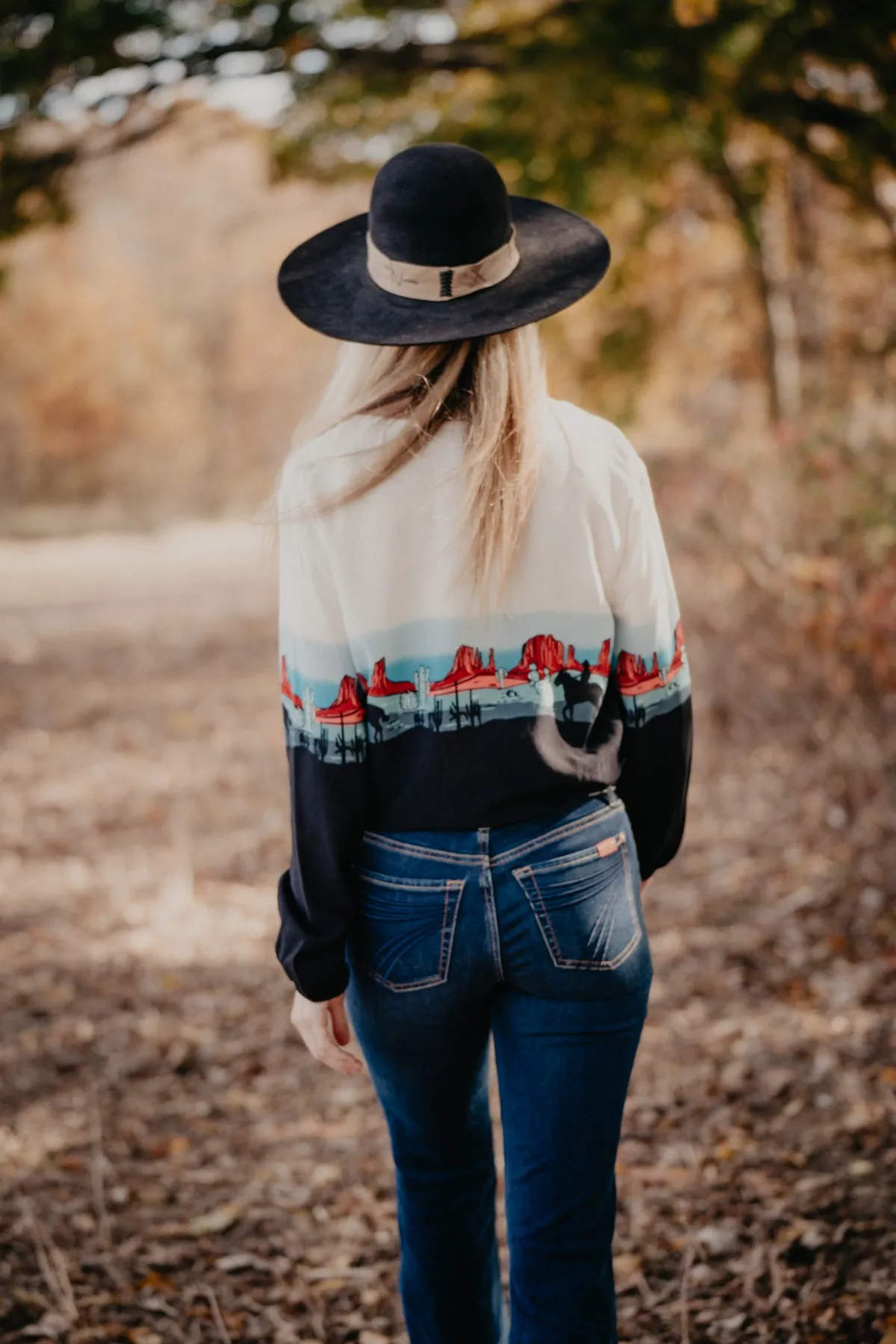 Women's 'Turquoise Border' Long Sleeve Blouse by Roper (S & M ONLY)