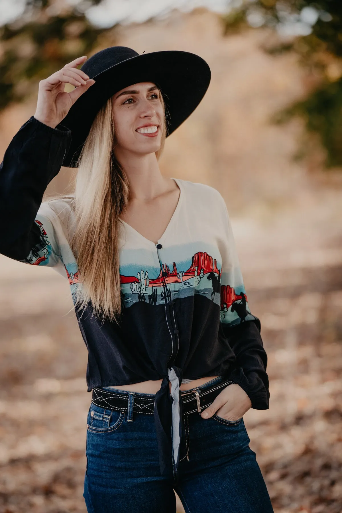 Women's 'Turquoise Border' Long Sleeve Blouse by Roper (S & M ONLY)