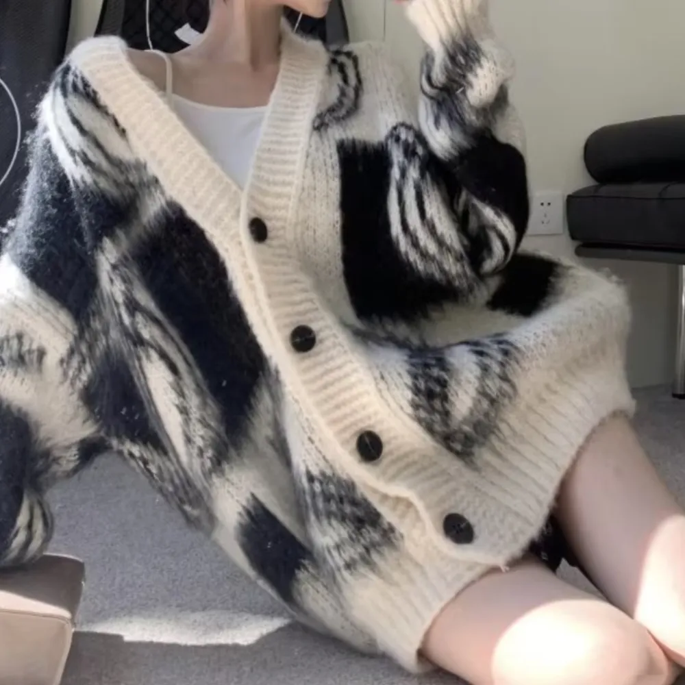 Women's Urban Gentle Knitted Cardigan